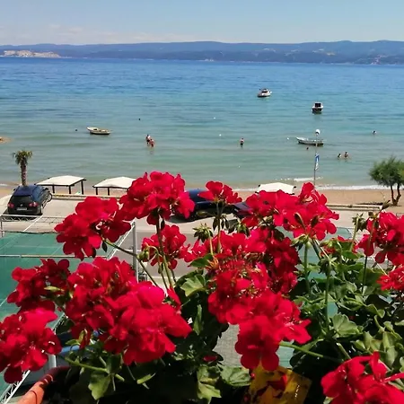 Apartmani “Kresimir” Omis Exterior photo