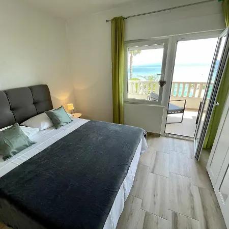 Apartmani “Kresimir” Omis Exterior photo