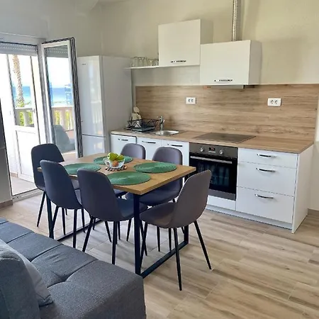 Apartmani “Kresimir” Omis Exterior photo